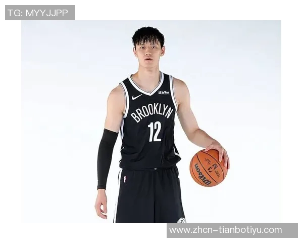 NBA中国赛半场战报托马斯表现出色曾凡博短暂登场贡献防守篮网领先太阳